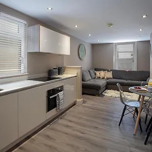Coral Boutique 2 Apartment