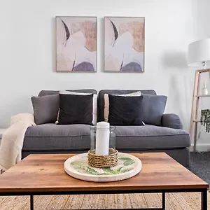 The Snug At The Hideaway Stamp Sa Holiday home